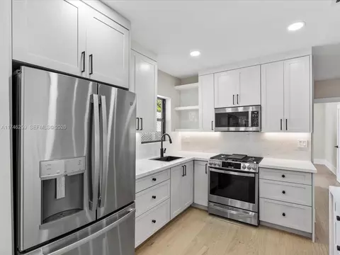 Kitchen - 9073 Dickens Ave, Surfside, FL 33154 photo 5 of 7