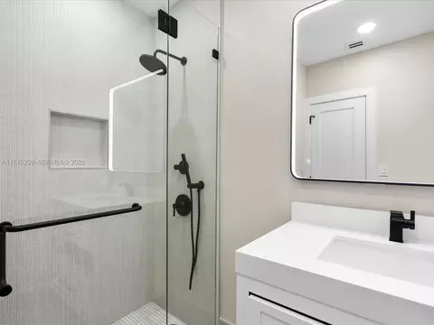 Bath - 9073 Dickens Ave, Surfside, FL 33154 photo 3 of 9