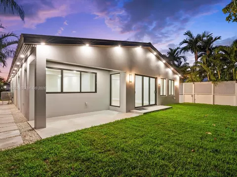 Exterior - 9073 Dickens Ave, Surfside, FL 33154 photo 7 of 12