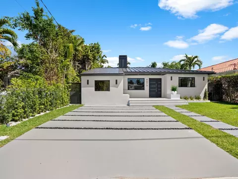 Exterior - 9073 Dickens Ave, Surfside, FL 33154 photo 3 of 12