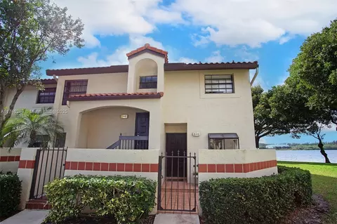 501 Republic Ct #501, Deerfield Beach, FL 33442