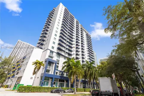 275 NE 18th St #1502, Miami, FL 33132