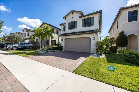 3346 W 96th Pl, Hialeah, FL 33018 photo 1