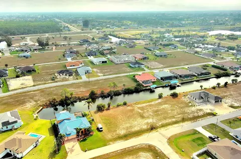 1939 NW 34th Pl, Cape Coral, FL 33993