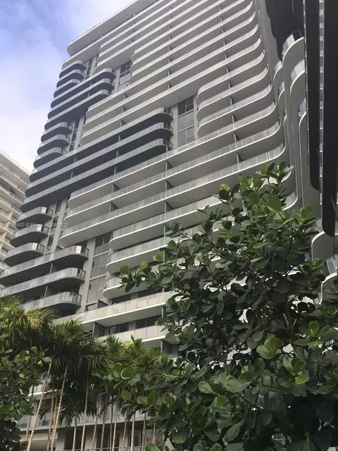 121 NE 34th St #1906A, Miami, FL 33137