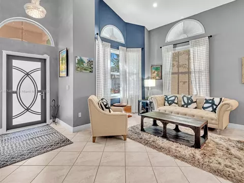 1571 NW 159th Ave, Pembroke Pines, FL 33028