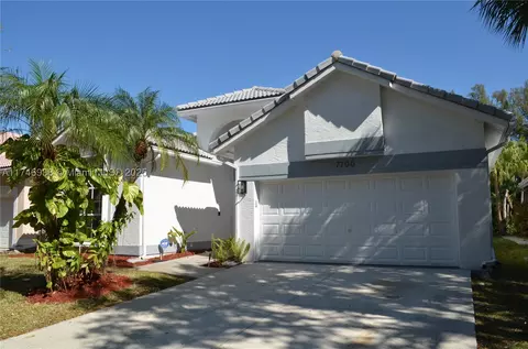 7700 NW 29th St, Margate, FL 33063