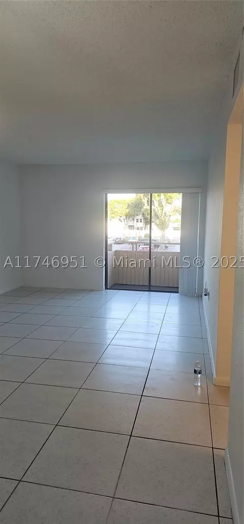 17530 NW 68th Ave #C2001, Hialeah, FL 33015 photo 7