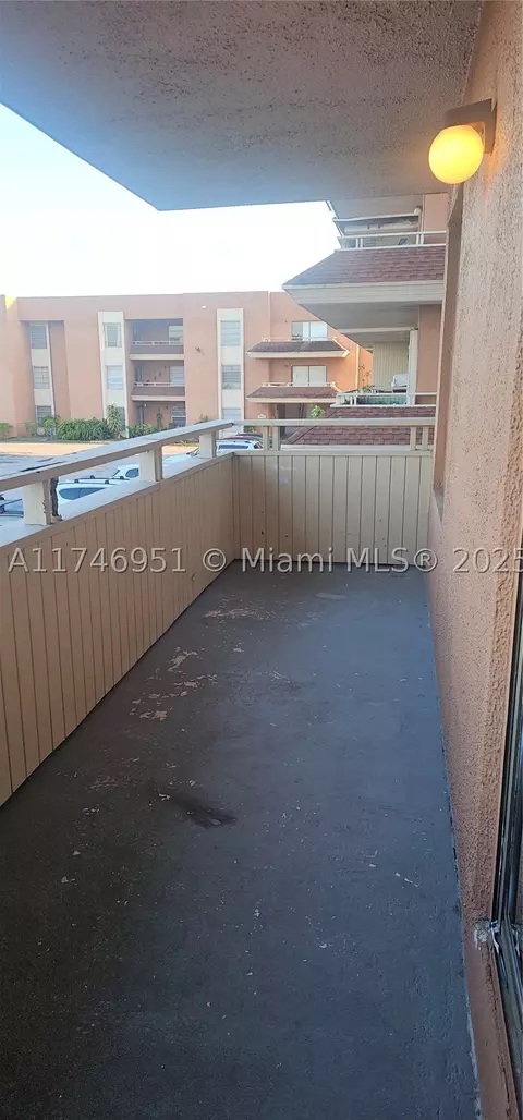 17530 NW 68th Ave #C2001, Hialeah, FL 33015 photo 19