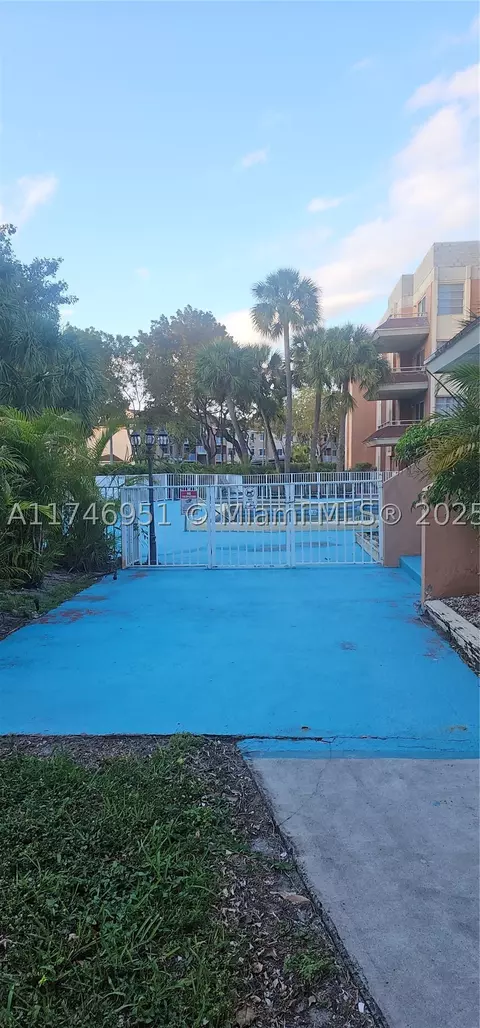 17530 NW 68th Ave #C2001, Hialeah, FL 33015 photo 30