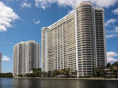 7000 Island Blvd #606, Aventura, FL 33160
