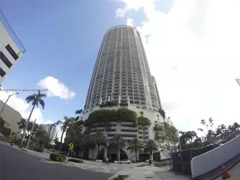 1750 N Bayshore Dr #3112, Miami, FL 33132