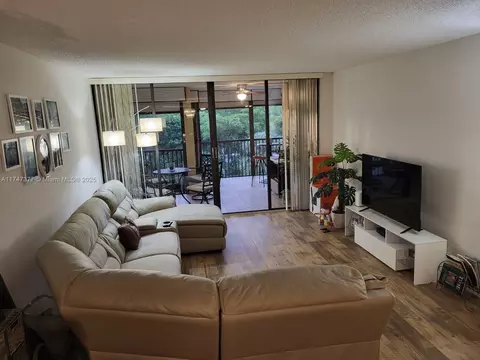 2810 N 46th Ave #F462, Hollywood, FL 33021
