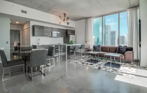 151 SE 1st St #3011, Miami, FL 33131