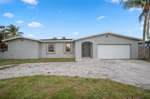 9181 NW 24th Ct, Sunrise, FL 33322
