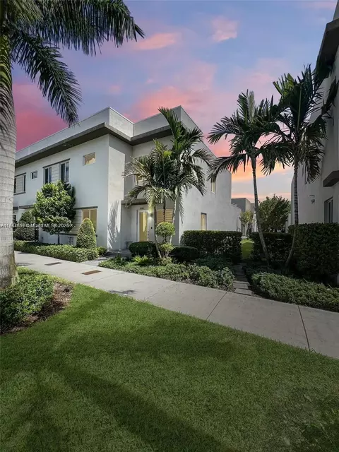 10441 NW 66th St #10441, Doral, FL 33178