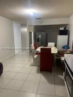 Other - 806 W 73rd Pl, Hialeah, FL 33014 photo 4 of 10