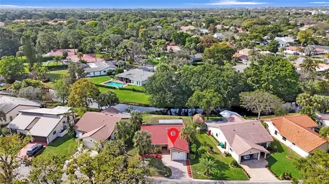 1690 Riverwood Ln, Coral Springs, FL 33071