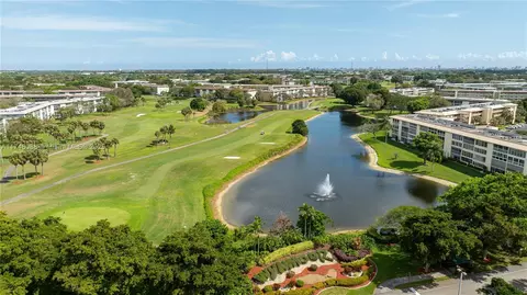 2201 Lucaya Bnd #M2, Coconut Creek, FL 33066