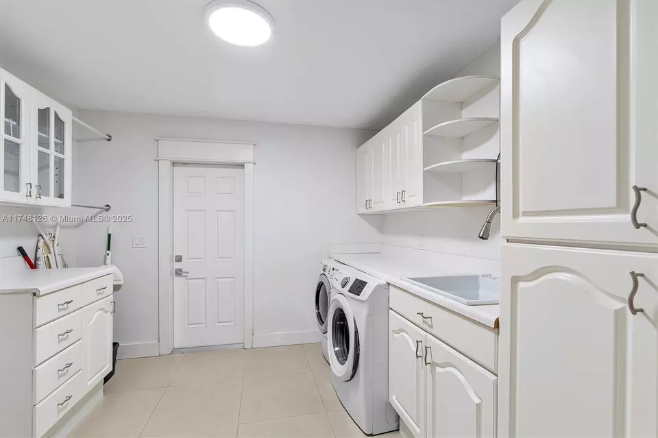  7020 SW 95th Ct, Miami, FL 33173 photo 20