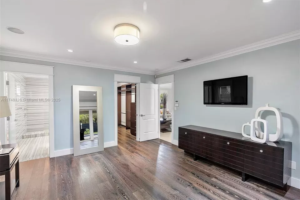  7020 SW 95th Ct, Miami, FL 33173 photo 12