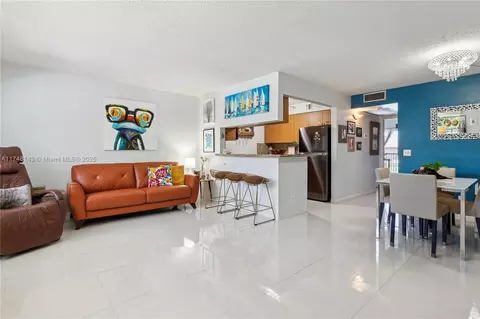 1401 SW 134th Way #303C, Pembroke Pines, FL 33027
