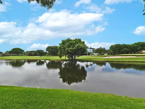 View/Area - 2800 N 46th Ave #A608, Hollywood, FL 33021 photo 1 of 1