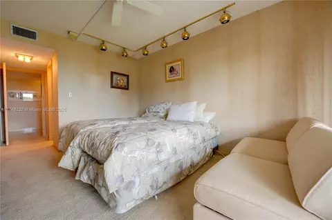 Bedroom - 2800 N 46th Ave #A608, Hollywood, FL 33021 photo 2 of 5