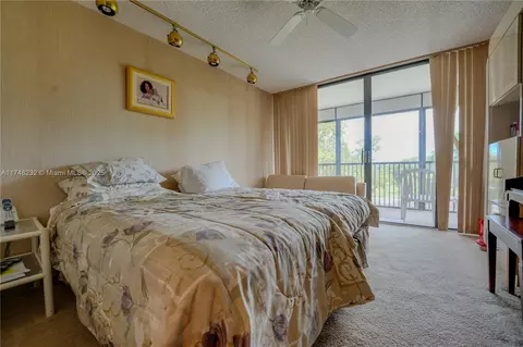 Bedroom - 2800 N 46th Ave #A608, Hollywood, FL 33021 photo 1 of 5