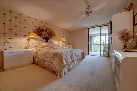Bedroom - 2800 N 46th Ave #A608, Hollywood, FL 33021 photo 3 of 5