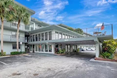 9440 SW 8th St #315, Boca Raton, FL 33428