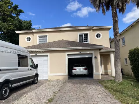 5611 Taylor St #5611, Hollywood, FL 33021