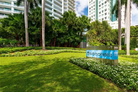 2627 S Bayshore Dr #1201, Miami, FL 33133