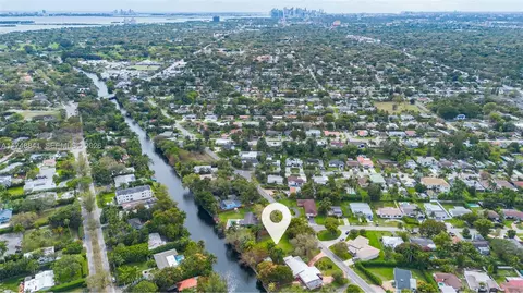 11701 W Biscayne Canal Rd, Miami, FL 33161