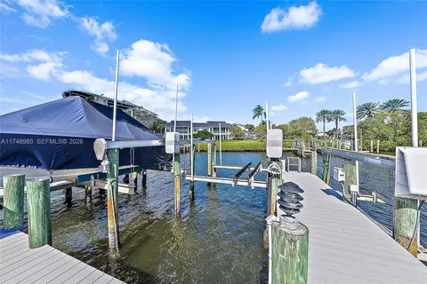 2001 Captains Way #2001, Jupiter, FL 33477
