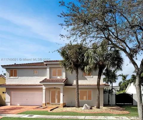 18954 NW 91st Ave, Hialeah, FL 33018