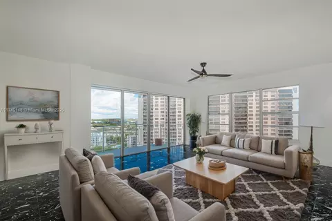 11111 Biscayne Blvd #17H, Miami, FL 33181