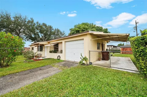 Other - 472 W 15th St, Hialeah, FL 33010 photo 2 of 4