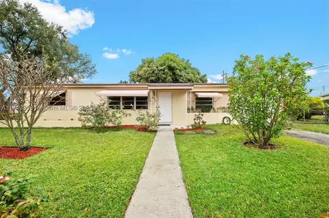 472 W 15th St, Hialeah, FL 33010