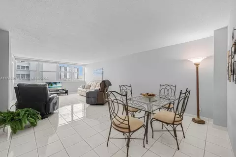 1410 S Ocean Dr #1103, Hollywood, FL 33019
