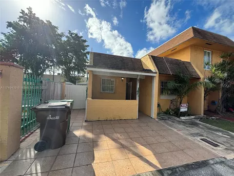 2350 W 53rd Ter #12, Hialeah, FL 33016
