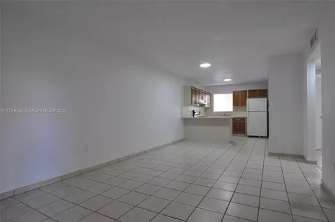 6278 W 22nd Ct #7, Hialeah, FL 33016