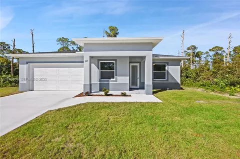 Undisclosed, Lehigh Acres, FL 33972