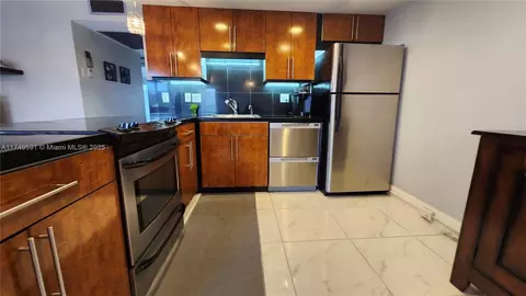 2009 Ventnor G #2009, Deerfield Beach, FL 33442