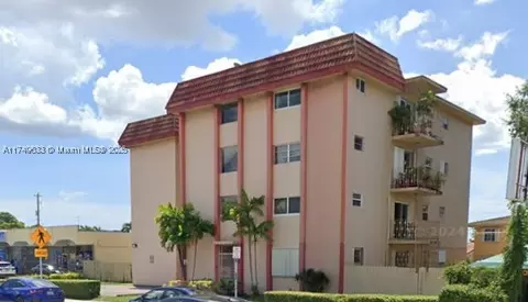4758 W Flagler St #7, Miami, FL 33134