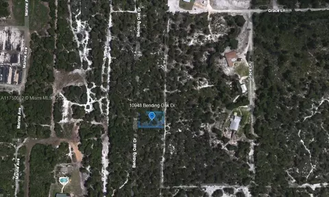 10948 Bending Oak Dr, Sebring, FL 33875