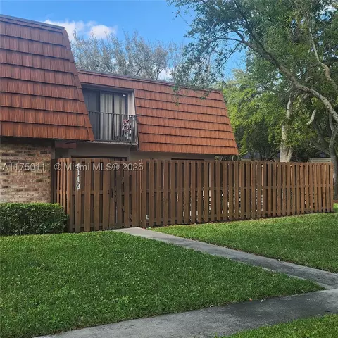 4149 Wimbledon Dr #4149, Hollywood, FL 33026