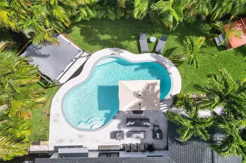 6710 NW 21st Ter, Fort Lauderdale, FL 33309