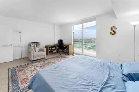 Bedroom - 1800 N Bayshore Dr #2101, Miami, FL 33132 photo 2 of 6