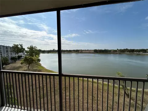 8710 N Sherman Cir #402, Miramar, FL 33025